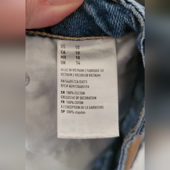 American Eagle Tomgirl distressed shortie jean shorts Size 10 - Picture 11 of 16